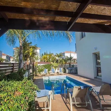 Villa The Ultimate 5 Star Holiday In With Private Pool And Close To The Beach, 1317 *