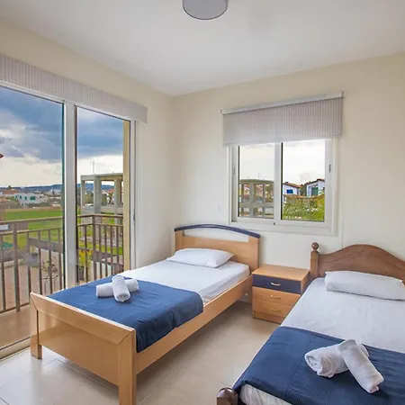 Willa The Ultimate 5 Star Holiday In With Private Pool And Close To The Beach, 1317 Paralimni